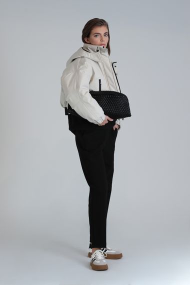 Жіночий спортивний костюм з в'язаної амбрової тканини, чорний, розміри S, XS, M, L - фото 2