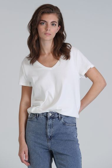 Футболка жіноча Florans, колір екрю, розміри S, M, L, XL, XXL, стильний дизайн для комфортного повсякденного носіння - фото 3