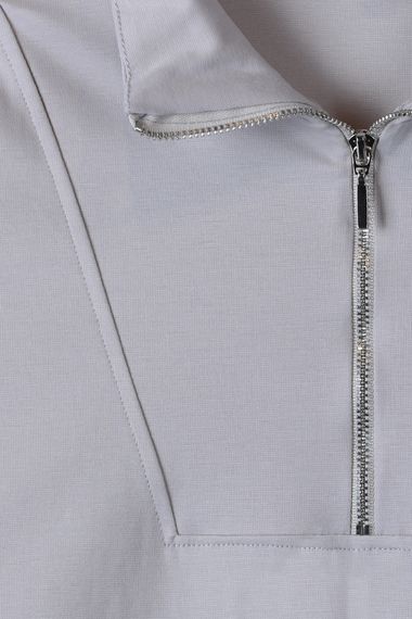 Женский свитшот Galerıa в цвете Stone, доступен в размерах S, M, L, XL, XS