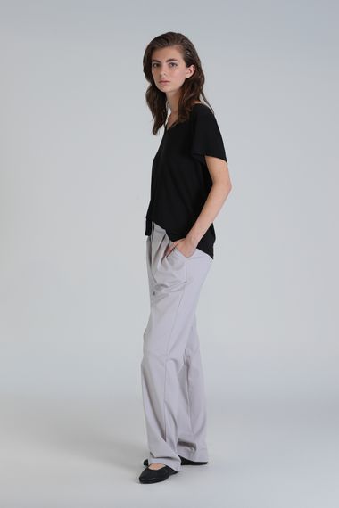 Ufızı Kadın T- Shırt Siyah - fotoğraf 2