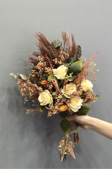 Dried Orange Cream Bridesmaid