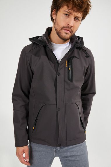 Чоловіча водонепроникна куртка з капюшоном і вітронепроникною кишенею антрацитового кольору, деталізована м’яка оболонка, внутрішня частина з стрижки - фото 2