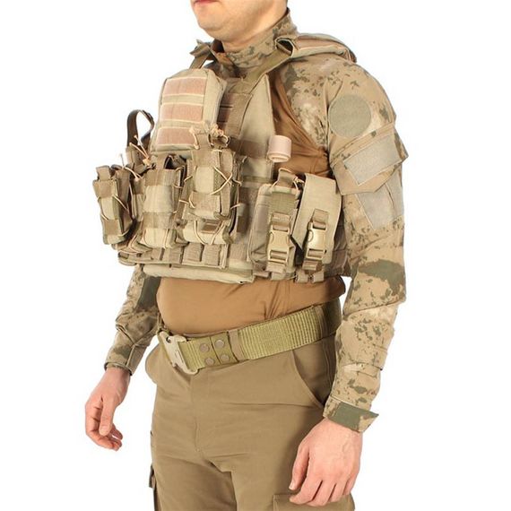 Desert Yellow Tactical Assault Vest