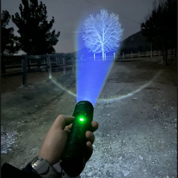 Watton Powerful Flashlight 3000 Lumens Wt-600 - photo 4
