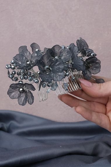 Anthracite Gribelgin Floral Motif Side Comb Hairclip Bridal Hair Accessory