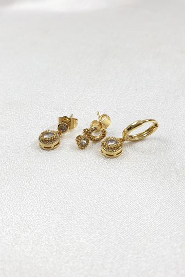 Сережки золотого кольору з цирконовим місячним візерунком