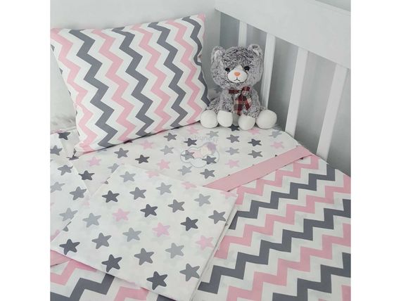 Pink zigzag pattern baby bedding set