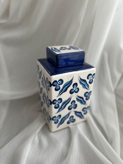 Square cube with authentic tile decorative pattern